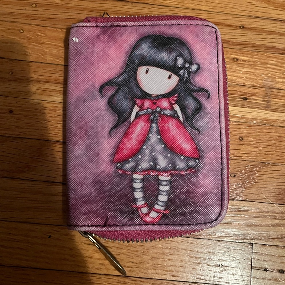 Cute zip up wallet 🖤
